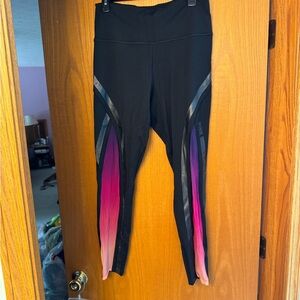 PINK Victoria's Secret Ultimate Black and Pink Ombre Mesh Leggings